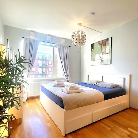 Moon Apartment Near The Centre ! Free Parking Available ! Trondheim Esterno foto